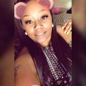 Meet your Posher, Torri